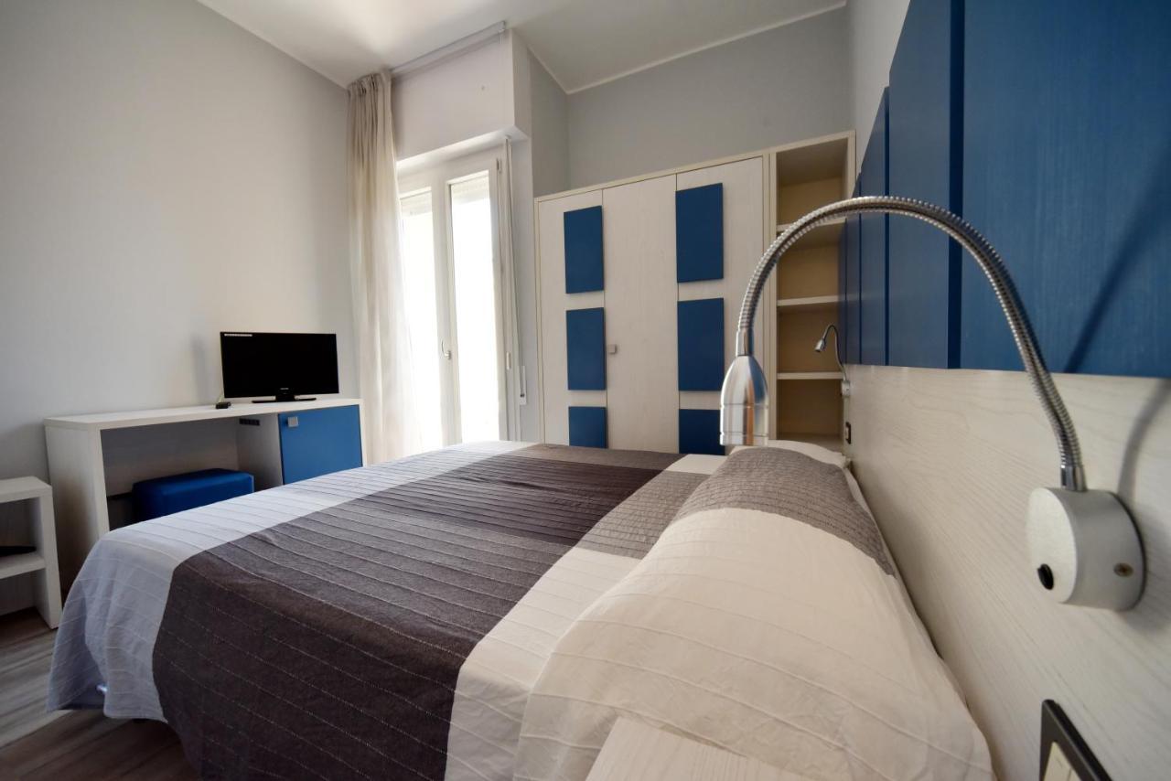 Hotel Mirabella Риччоне Экстерьер фото