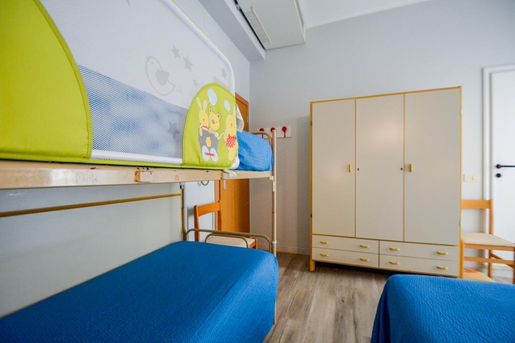 Hotel Mirabella Риччоне Экстерьер фото